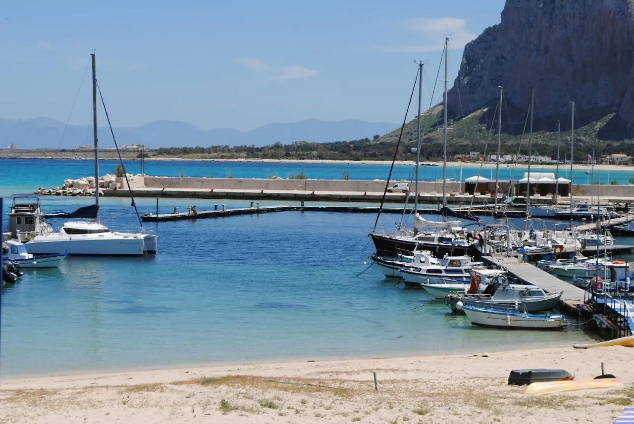 Villa Smeralda San Vito Lo Capo 0*,  Italia