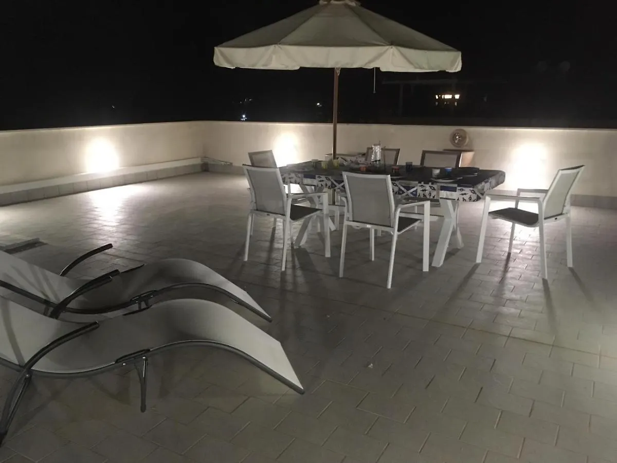 Villa Smeralda San Vito Lo Capo 0*,  Italia